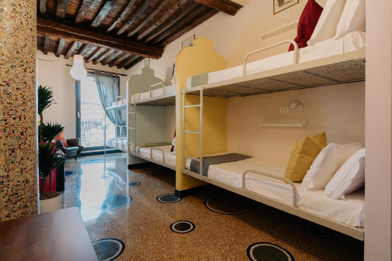 Le Stanze Del Piccadilly Hostel Genova Kültér fotó