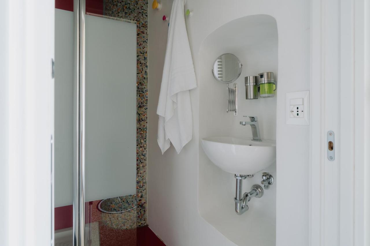 Le Stanze Del Piccadilly Hostel Genova Kültér fotó